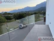 CASA NUEVA EN VENTA EN LADERAS CARANDAY