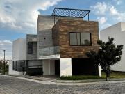 CASA NUEVA EN VENTA EN LOMAS DE ANGELÓPOLIS, CHOLULA. EN...