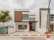 Casa nueva en venta en Mayorazgo del Valle