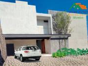 CASA NUEVA EN VENTA EN OAXTEPEC, DISEÑO MODERNO Y...