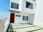 CASA NUEVA EN VENTA EN PEDREGAL DE SHOENSTATT,...