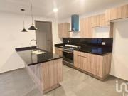 Casa nueva en venta en Tlaxcalancingo con jardín privado...