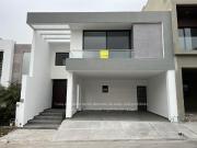 Casa nueva en venta en Valle de Cristal Sector Obsidiana