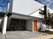 Casa Nueva en Venta en Valles del Molino, Residencial El...