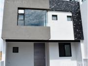 CASA NUEVA EN VENTA EN ZONA ESTE, FRACC. MAYORAZGO...