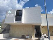 CASA NUEVA EN VENTA FRACC. LOMALTA TRES MARÍAS $5,124,000