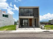 CASA NUEVA EN VENTA – FRESNOS TRES MARÍAS