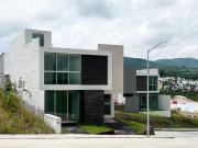 CASA NUEVA EN VENTA LOMALTA, FRACC. PRIVADO CON CANCHAS,...