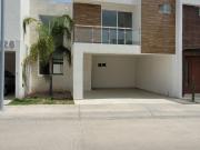 CASA NUEVA EN VENTA LORETA II $4,999,999.00