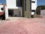 CASA NUEVA EN VENTA OAXTEPEC, MORELOS $2&apos 950,000