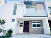 Casa Nueva en Venta Paseos del Parque Metropolitano Zapopan