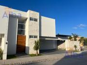 CASA NUEVA EN VENTA RESERVA SANTA MONICA