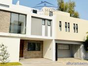 Casa Nueva en Venta Solares Zapopan