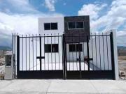 CASA NUEVA en VENTA, Totalmente Equipada, 3 recámaras y...