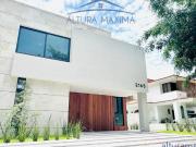 Casa Nueva en Venta Valle Real Zapopan