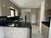 CASA NUEVA FRACC. ALCAZARES, ZONA CANTERA