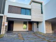 Casa Nueva para Estrenar en Venta privada en 3 Ríos