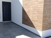Casa nueva UN NIVEL cerca de centros comerciales
