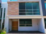 CASA NUEVA Y MODERNA CON ROOF GARDEN EN CONDIMINIO ZONA...