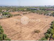 CASA O CHALET INDEPENDIENTE CON TERRENO EN CAMÍ DE LA...