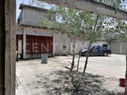 Casa o Terreno en venta en la Col. Barrio Sarapero,...