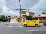Casa o terreno en venta. Jipijapa. Junto a Río Centro...