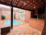 Casa Padrão para Venda no Bairro Vila Monte Alegre, em...