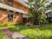Casa Padrao Alto de Pinheiros/Sao Paulo