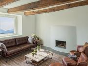 Casa padronale con ampi spazi | Manor house with large...