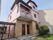 Casa para 2 familias en Barrio Los Cedros