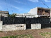 Casa para 2 Familias en venta en Bernal Oeste