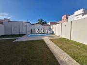 Casa para alugar, 3 quartos, Jardim Karaíba...