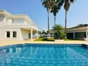 Casa para alugar com 03 suítes na Chácara Mantovani, em...