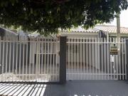 Casa para alugar com 1 Suíte + 2 Quartos em Cidade...