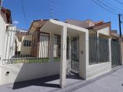 Casa para alugar com 1 Suíte + 3 Quartos em Conjunto...