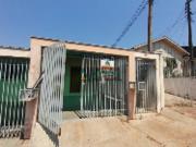 Casa para alugar com 2 Quartos em Jardim Adriana I,...