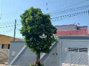 Casa para alugar com 2 Suítes + 1 Quarto em Conjunto...