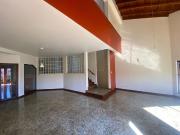 Casa para alugar com 2 Suítes + 2 Quartos em Jardim...