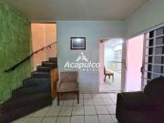 Casa para alugar com 3 quartos e 2 vagas de garagem no...