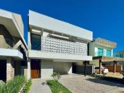 Casa para alugar com 3 Suítes + 1 Quarto em Jardim...