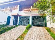 Casa para alugar com 3 Suítes + 5 Quartos em Parque do...