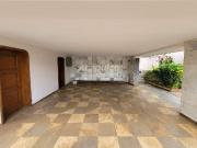 Casa para alugar com 4 quartos, 3 suítes e 8 vagas de...