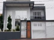 Casa para alugar com 550m², 4 quartos e 6 vagas