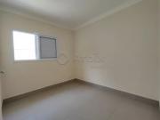 Casa para alugar e à venda no bairro Parque Novo Mundo...