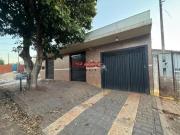 Casa para alugar em MaringÃ¡, Parque das GrevÃleas, com...