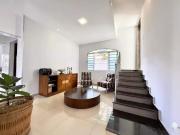 Casa para aluguel, 4 quartos, 2 suítes, 5 vagas, Santa...