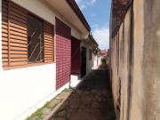 Casa para Aluguel com 1 quartos, 46 m² por R$ 900