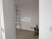 Casa para Aluguel com 2 quartos, 40 m² por R$ 1.100