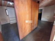 Casa para Aluguel com 2 quartos, 60 m² por R$ 1.000