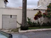 Casa para Aluguel com 2 quartos, 65 m² por R$ 2.300